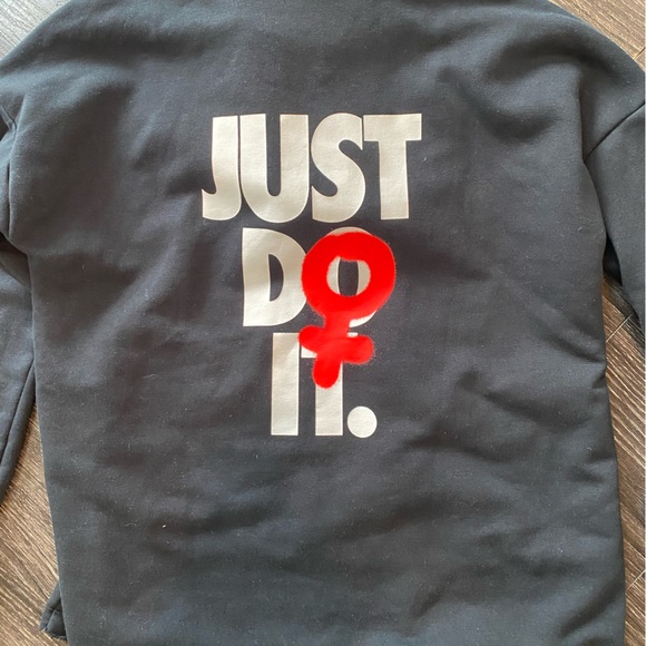 Nike sportswear hoodie - Picture 5 of 5